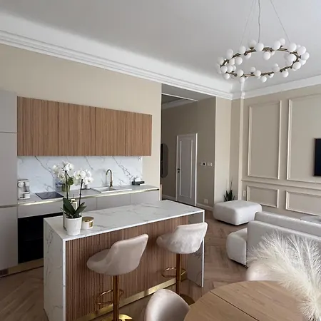 Astoria Design